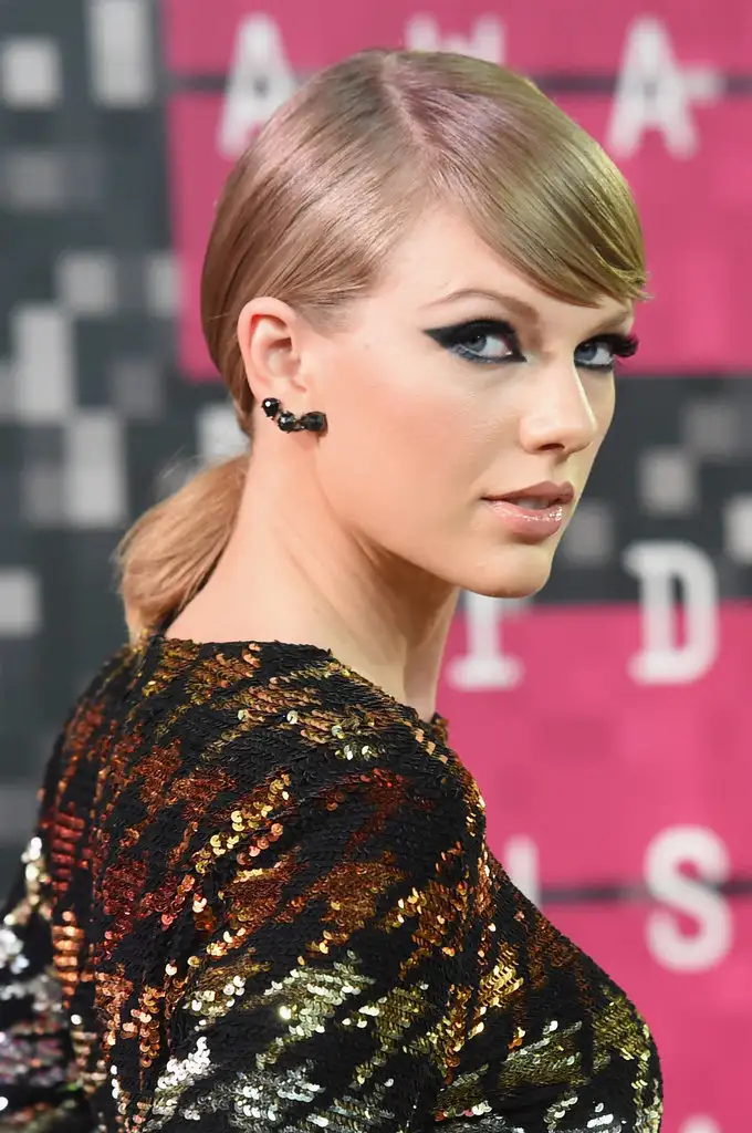 Taylor-Swift.webp
