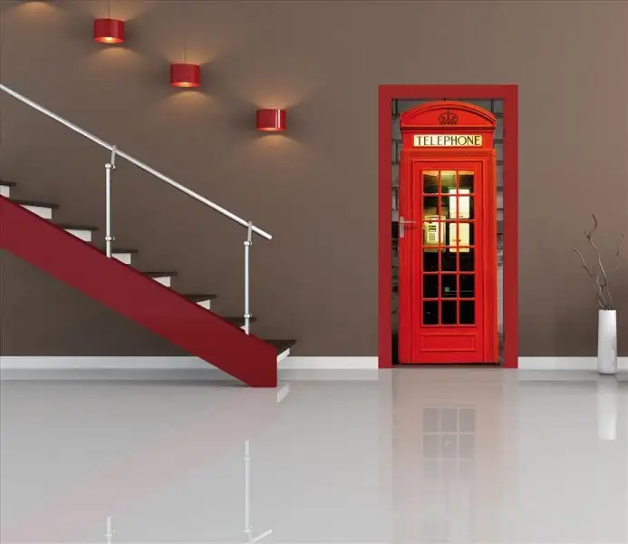 telefon-kabini-resimli-kapı.webp