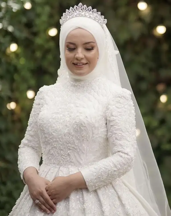 tes wed2 (1).webp