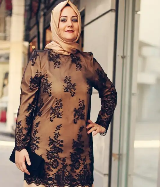 tesettur-kilolu-bayanlar-icin-abiye-kombinleri.webp
