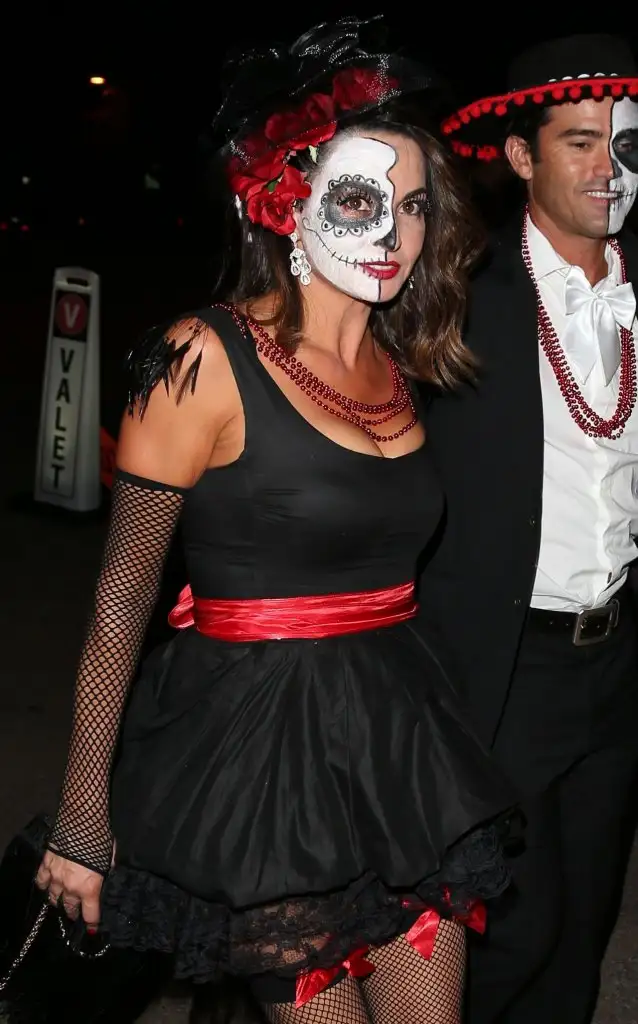 tina-fey-casa-tequila-halloween-party-in-beverly-hills-october-2015_2.webp