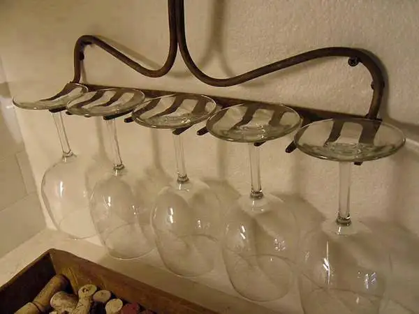 tirmiktan-bar-tipi-kadeh-askiligi.webp
