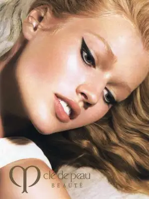 Toni-Garrn-Pictures.webp