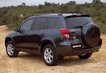 toyota-rav4-2.webp