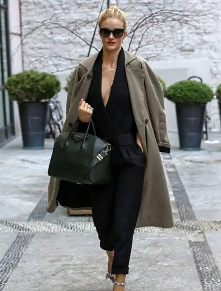 trenchcoat-kombin-önerileri-1.webp