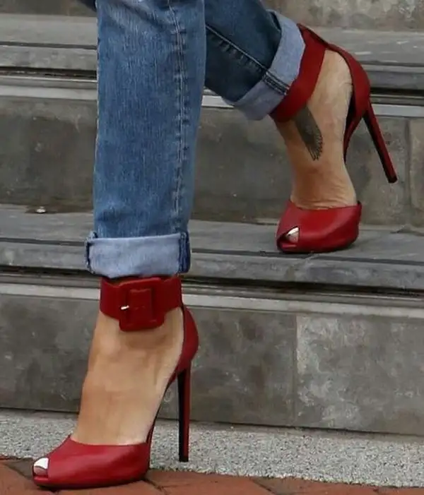 tumblr_pckxl036D81x5tz8yo1_r1_1280.webp