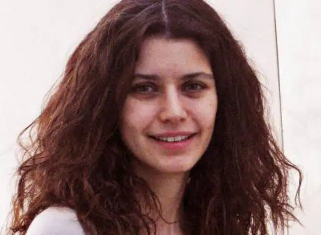 unlulerin_makyajsiz_halleri (6).webp