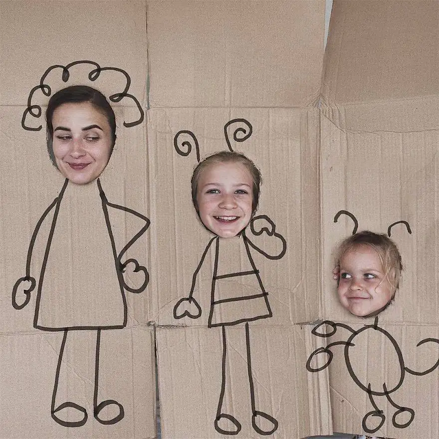 uyumlu_giyinerek_konsept_fotograflar_cekilen_anne_ve_kizlari (14).webp