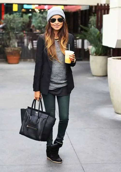 uzun_yolculuk_giysi_onerileri (2).webp