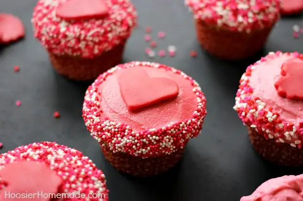 Valentines-Cupcakes.2.webp
