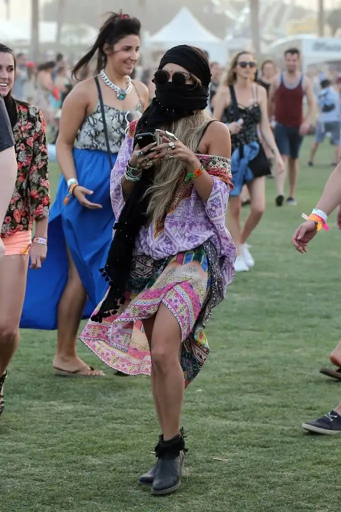 Vanessa+Hudgens+Coachella+Music+Festival+Day+2fYA-ydx9Uqx.webp