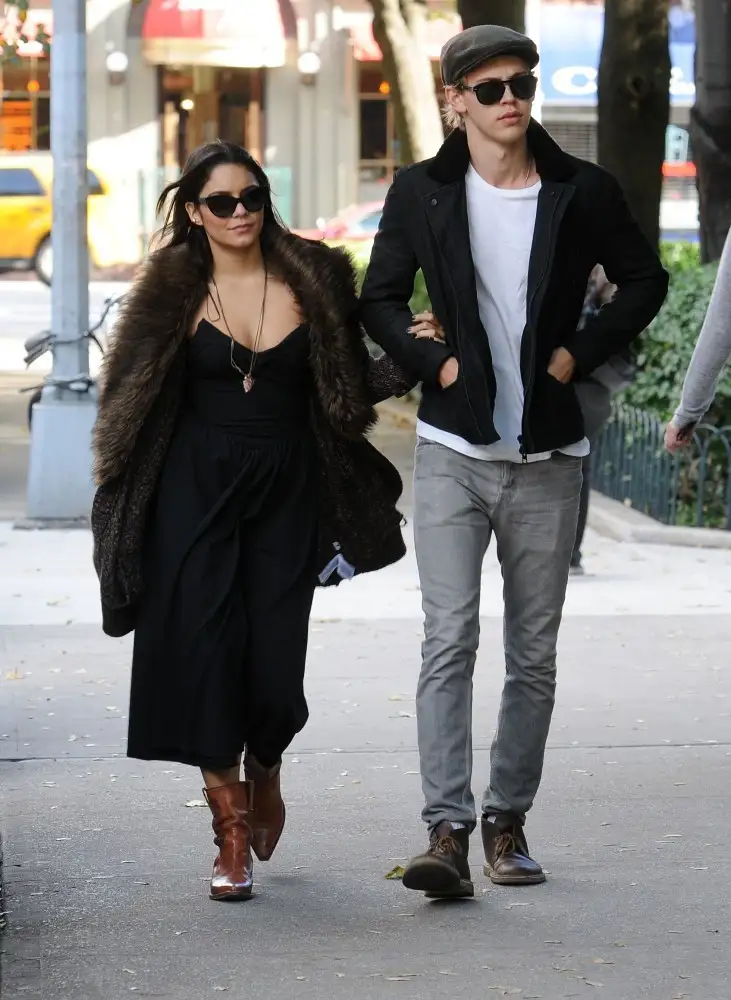 Vanessa+Hudgens+Vanessa+Hudgens+Austin+Butler+JQBCddHgwavx.webp