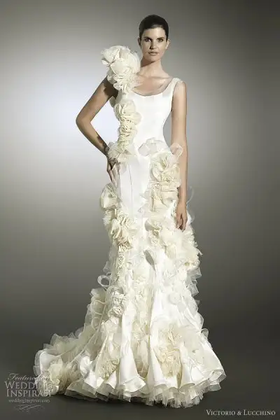 victorio-y-lucchino-wedding-dresses-2012.webp