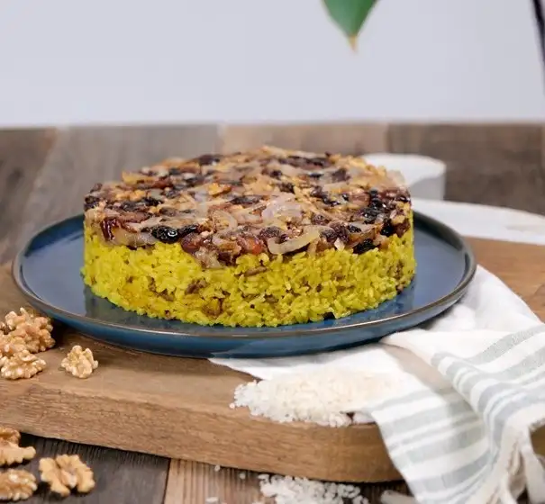 Walnut Rice with Onion Crown.webp