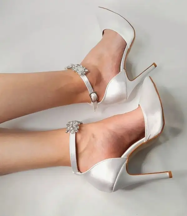 wed shoe1 (1).webp