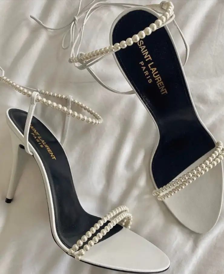 wed shoe14.webp