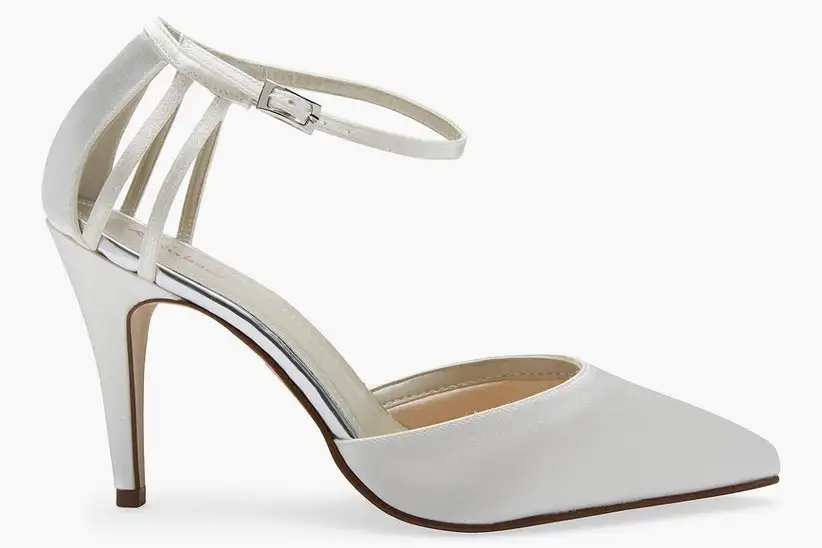 wed shoe1e.webp