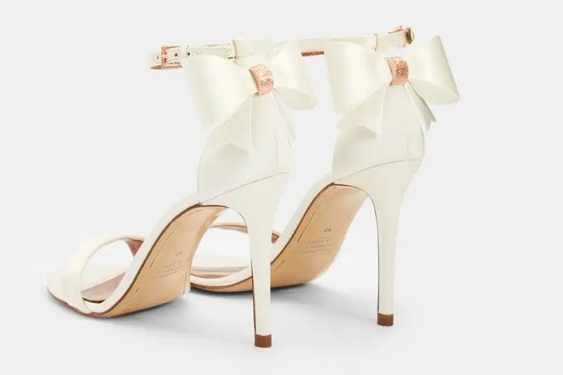 wed shoe1u.webp