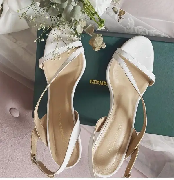 wed shoe2.webp