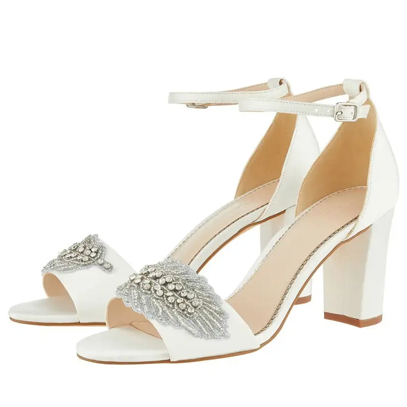 wed shoe2j.webp
