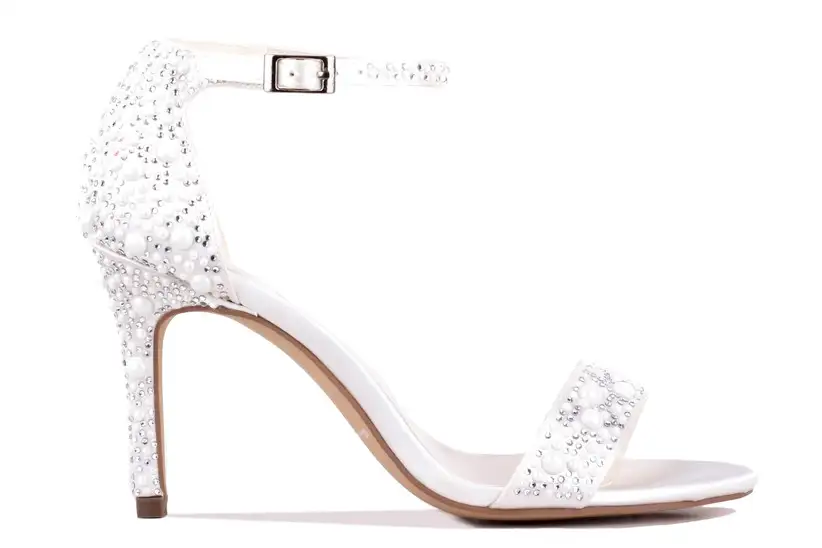wed shoe2t.webp