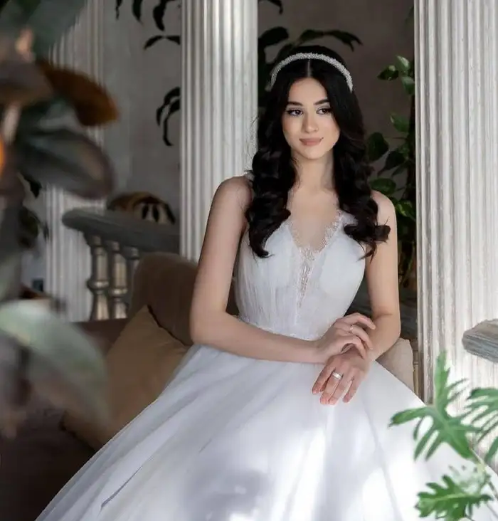 wed42 (1).webp