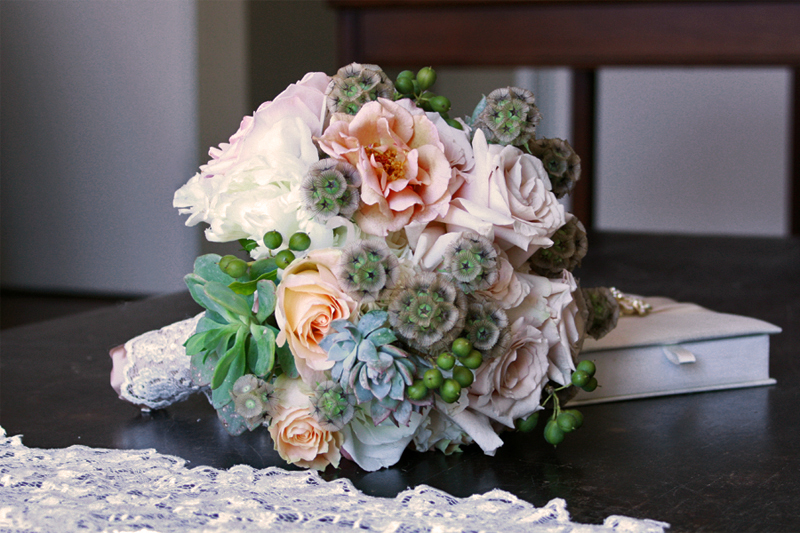 wedding-flower-inspiration-vintage-succulent-lace-wedding-bouquet.original.jpg