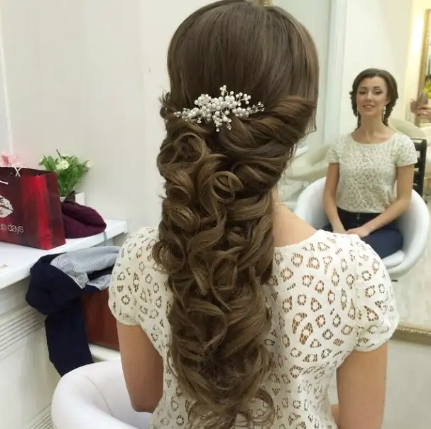 wedding-hairstyle-1-10232014nz_v8klym.webp