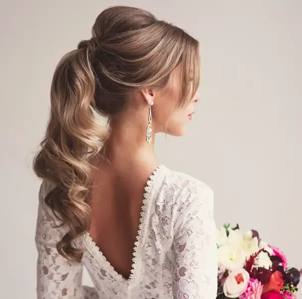 wedding-hairstyle-2-10232014nz_o3bzoz.webp