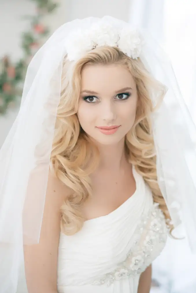 wedding-hairstyle-21-10312014nz_lruuie.webp