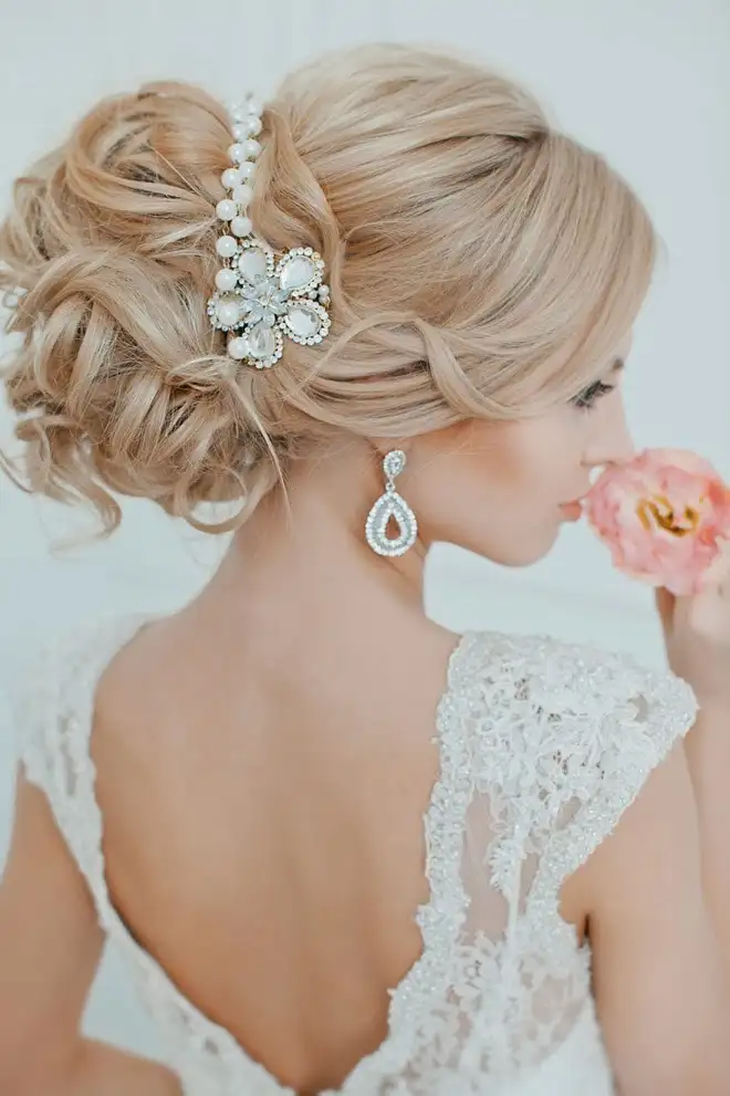 wedding-haistyle-5_bq4bon.webp