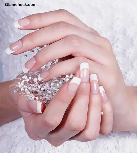 Wedding-Nail-Art-french-Manicure.webp
