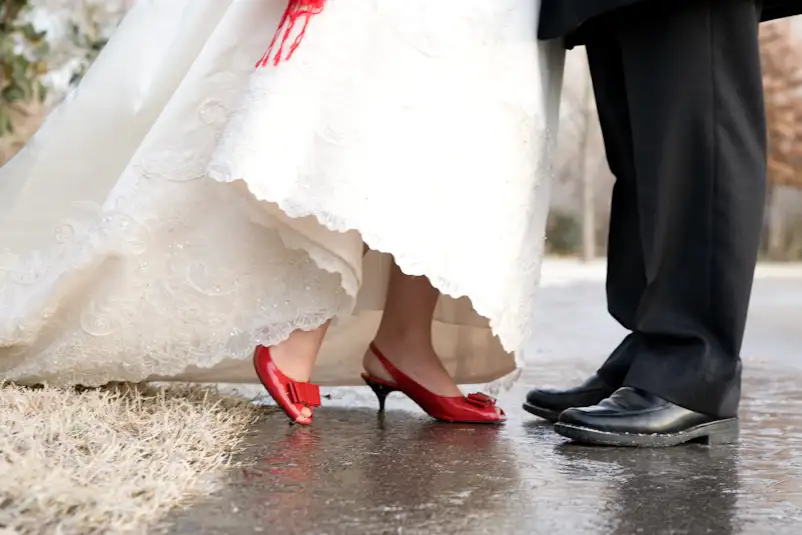Wedding-Shoes-Evin Krehbiel.webp
