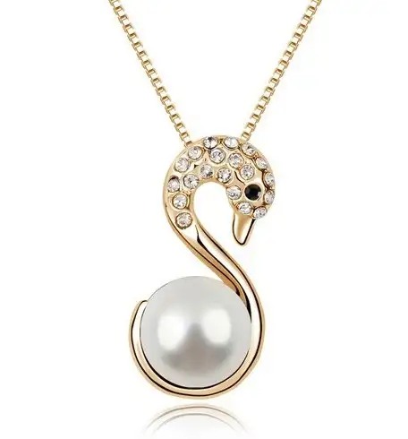 Wholesale-gold-plated-crystal-rhinestone-pearl-necklace-pendant-fashion-jewelry-1101.webp
