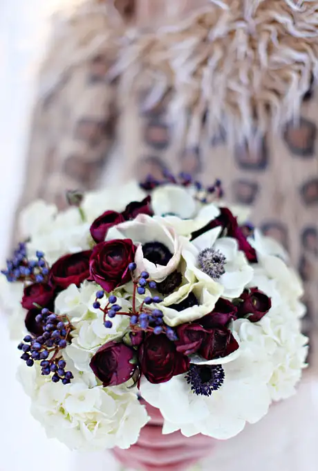 winter-wedding-flower-ideas-003.webp