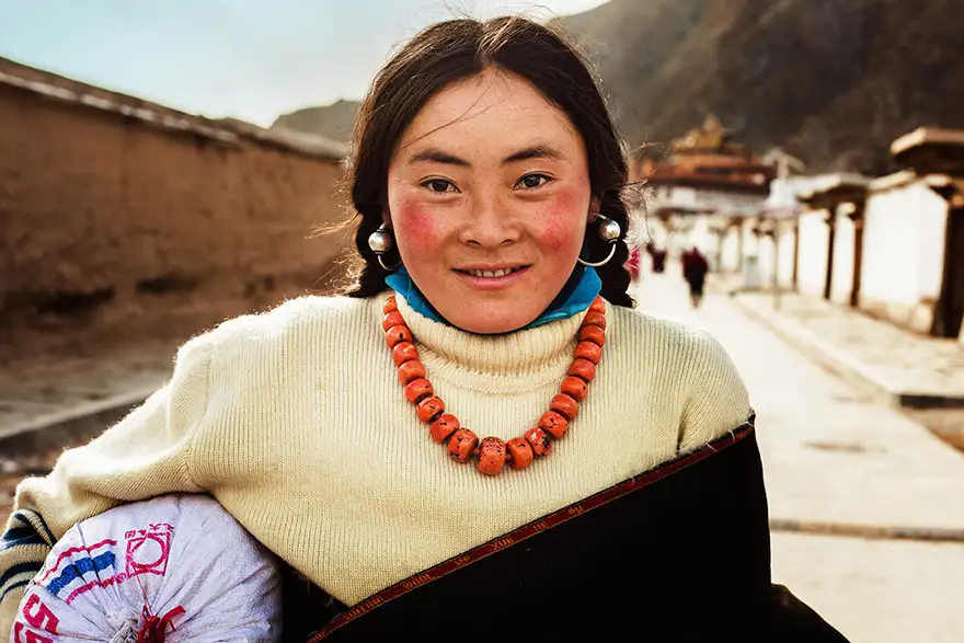 women-portraits-atlas-of-beauty-mihaela-noroc-noroc-12.webp