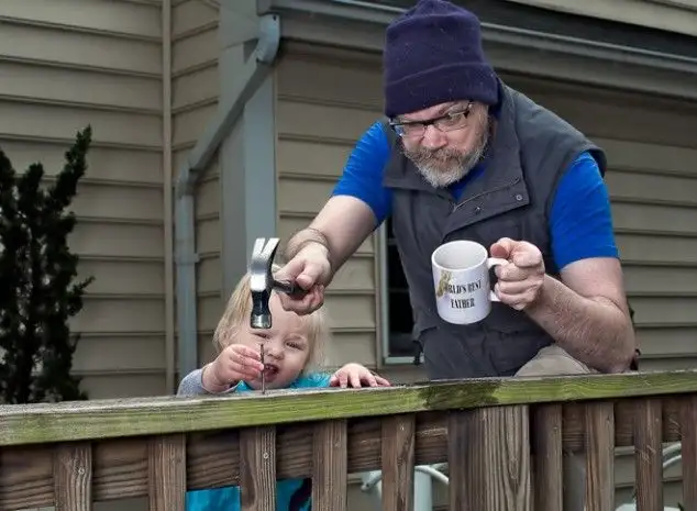 Worlds-Best-Father-Dave-Engledow-with-Daughter-Alice-Bee-11.webp