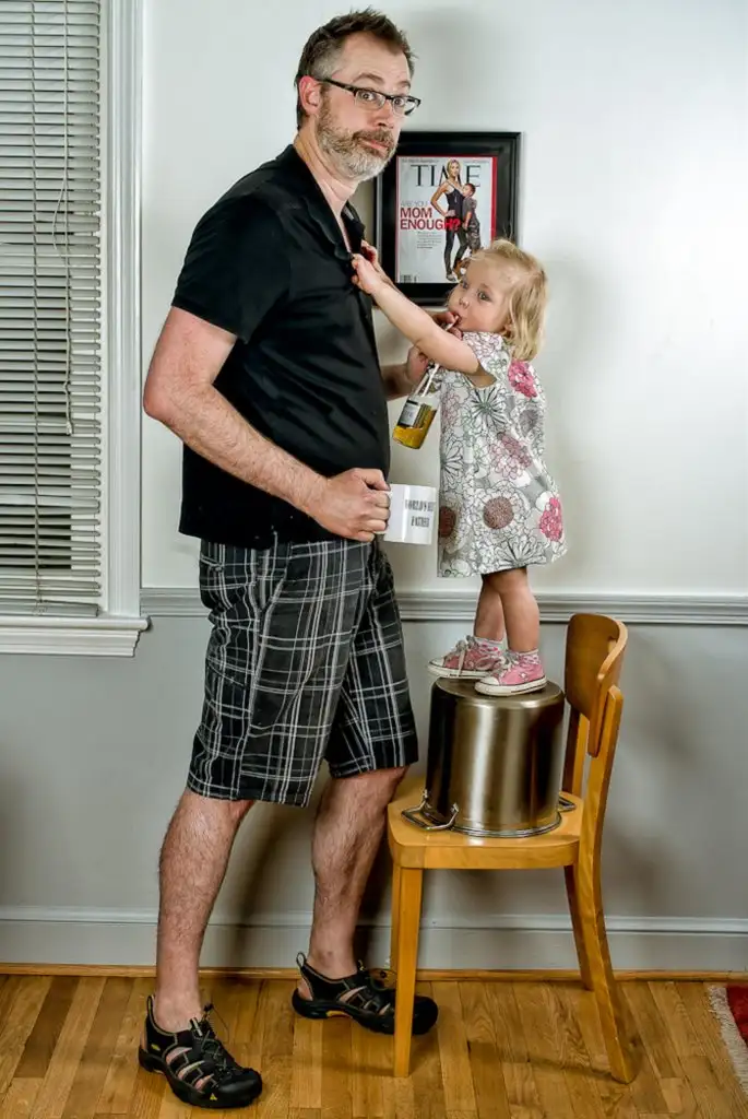 Worlds-Best-Father-Dave-Engledow-with-Daughter-Alice-Bee-23.webp