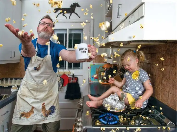 Worlds-Best-Father-Dave-Engledow-with-Daughter-Alice-Bee-28.webp