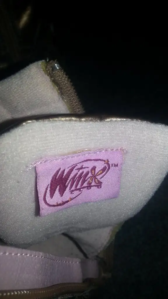 y 070.webp