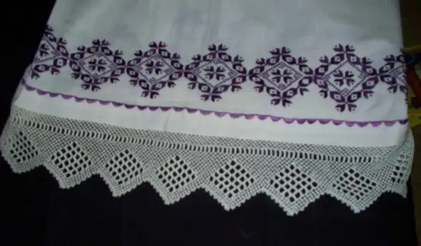 Yastik-ucu-dantel-modelleri-1-1024x600-590x345.webp