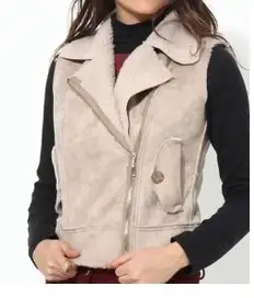 yelek.webp