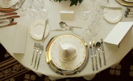 yemek-masası.webp