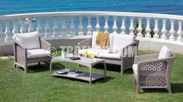 yeni-sezon-2014-balkon-mobilyalari-ornekleri.webp