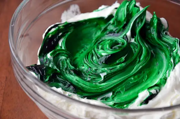 yilbasi_agaci_cupcake3.webp