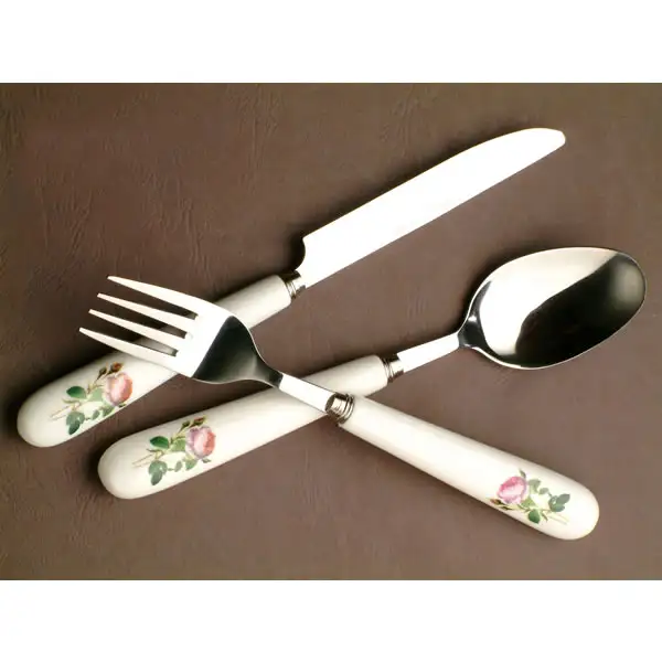 Yyeni-Yemek Çatal Bıçak.webp