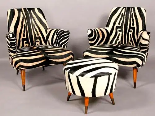 zebra-desenli-kumasli-koltuk.webp