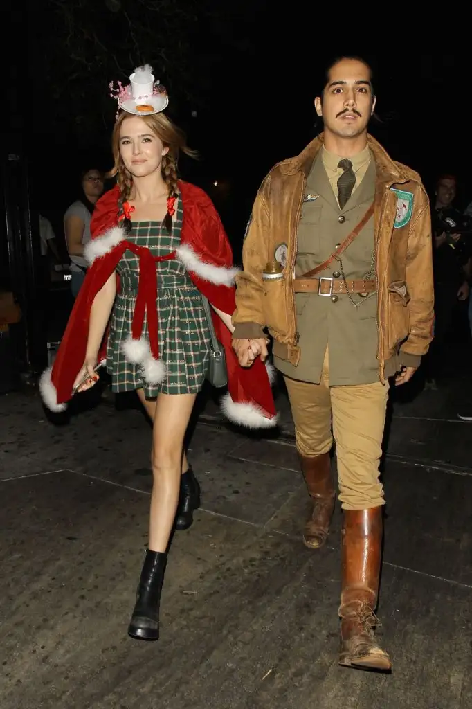 zoey-deutch-just-jared-halloween-party-in-hollywood-october-2015_1.webp