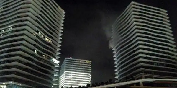 zorlu-center-da-yangin-panigi-6644204.webp
