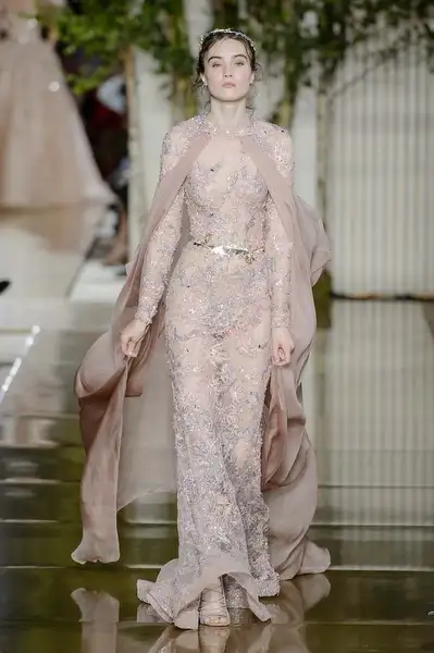 zuhair-murad-sonbahar-2017-couture-defilesi-65276-6072017102552.webp